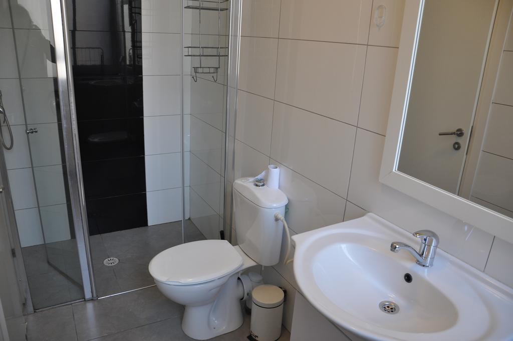 Isra Home Rothschild 8-2 Apartment Бат-Ям Экстерьер фото
